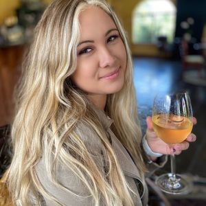 Meet your Posher, Bethany